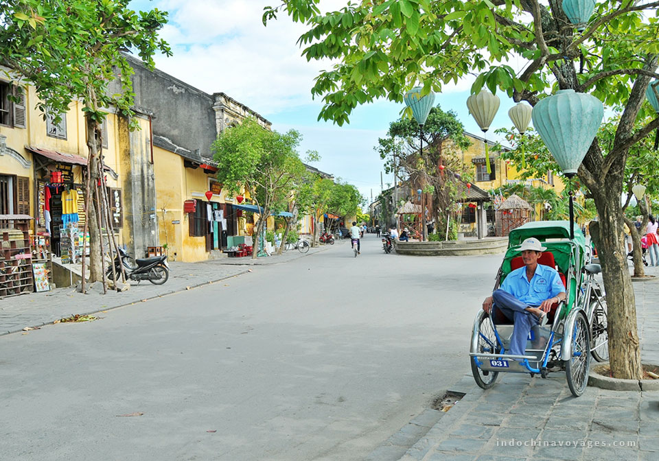 Hidden spirits in Hoi an & Luang Prabang 8 days