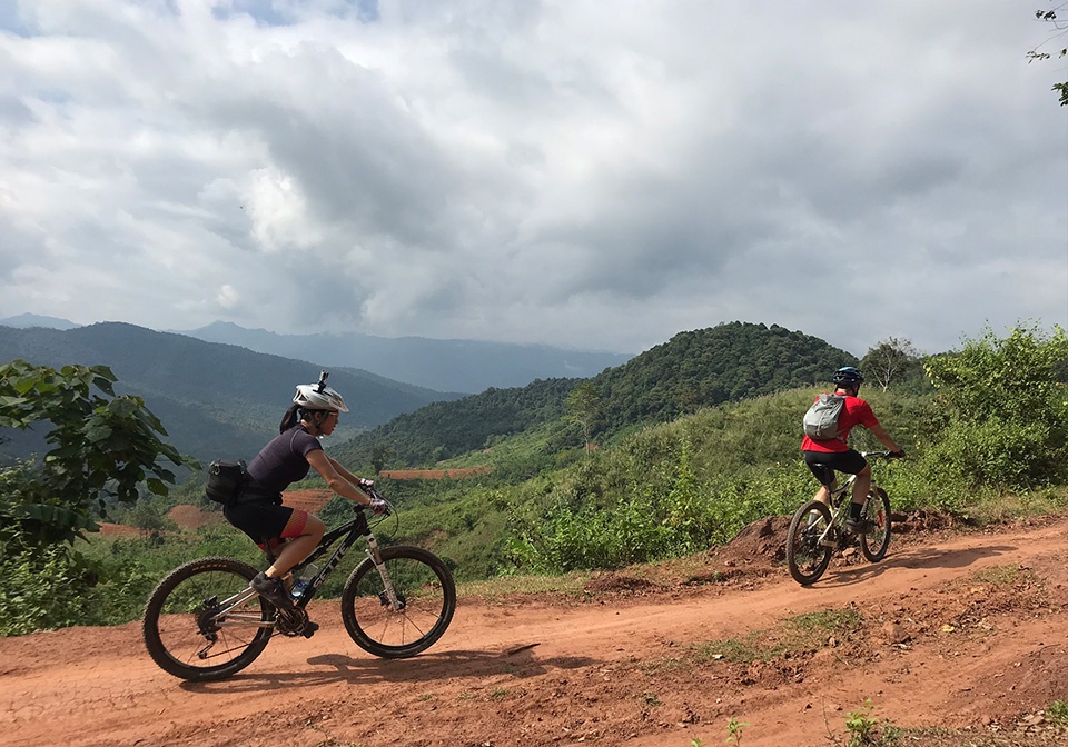 Mountain bike in Mai Chau