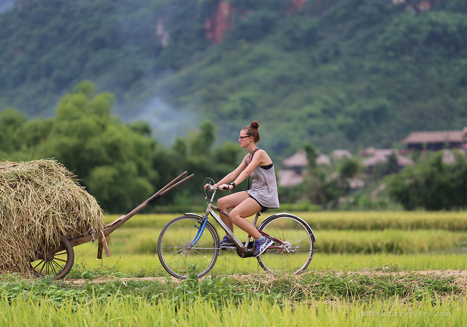 Cycling in Mai Chau