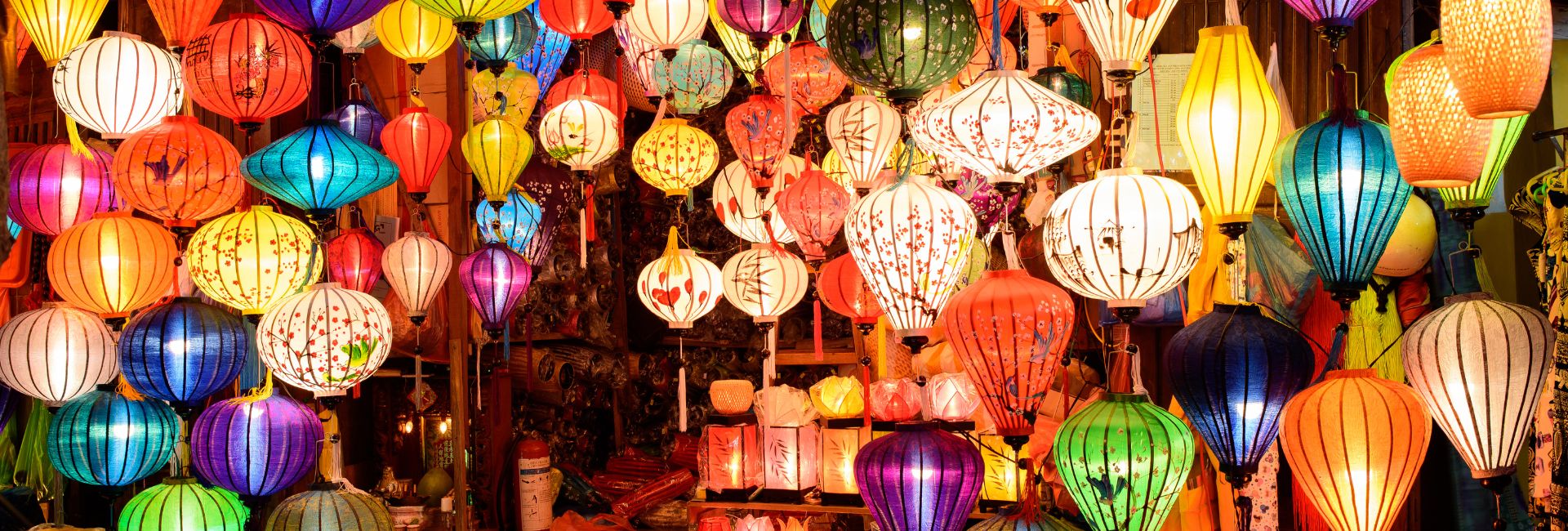 Hoi An in October: Travel Guide for Experiencing The Autumn Vibes Town