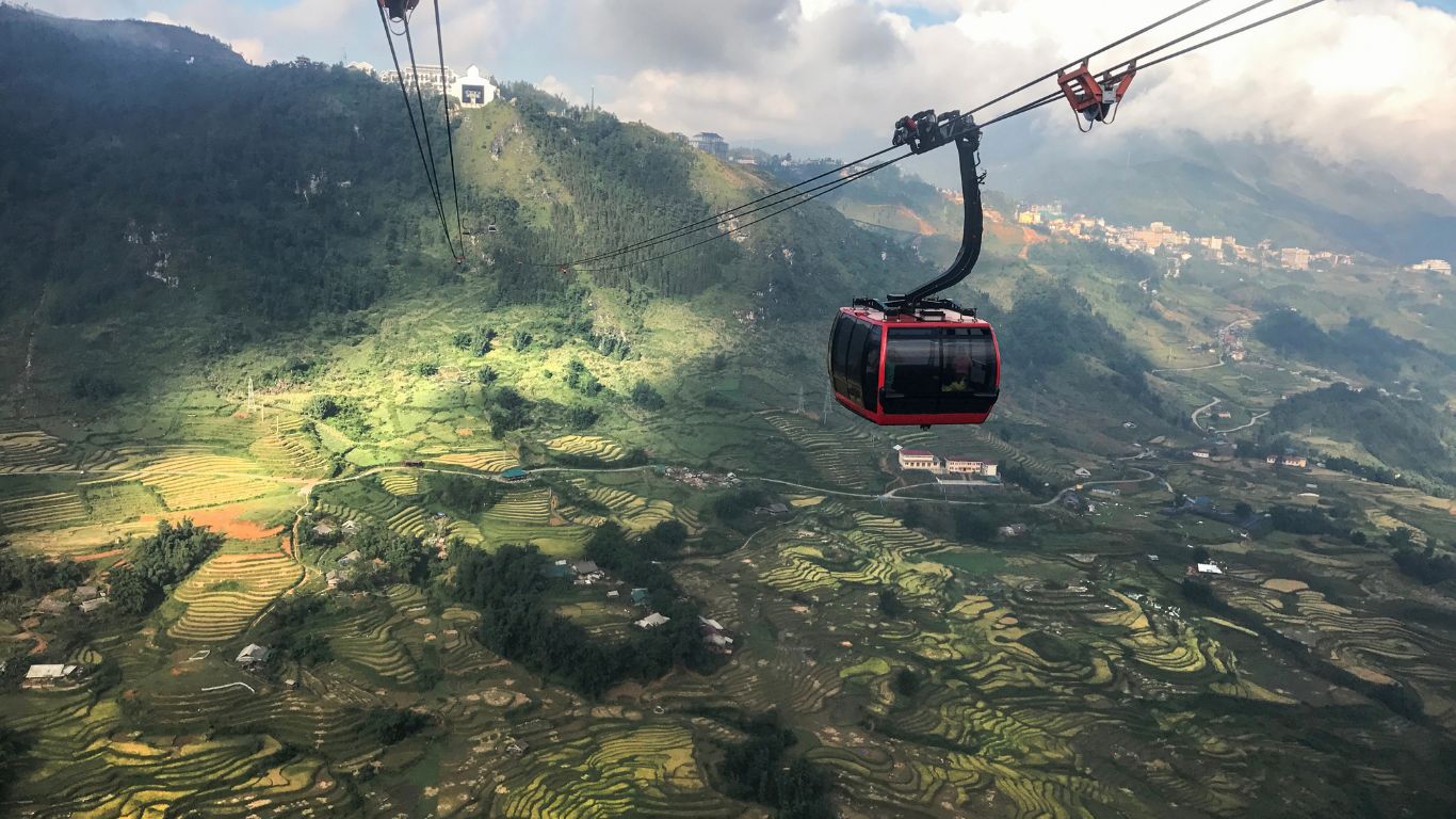 Fansipan’s cable car
