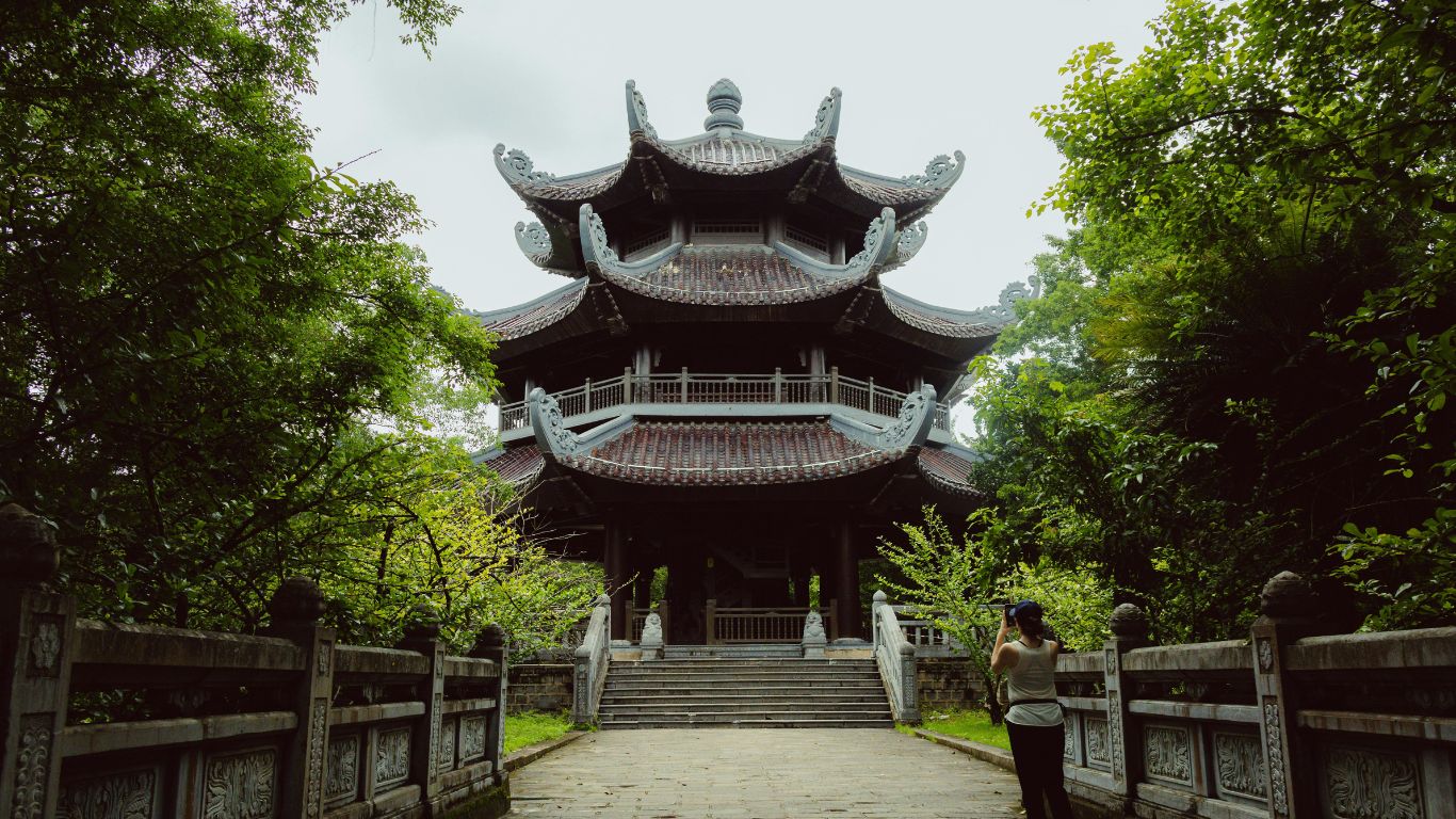 Bai-Dinh-Pagoda