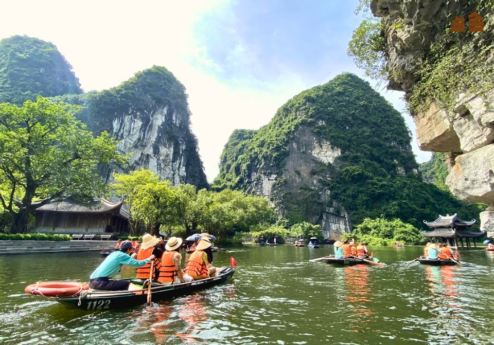 trang-an-boat-trip