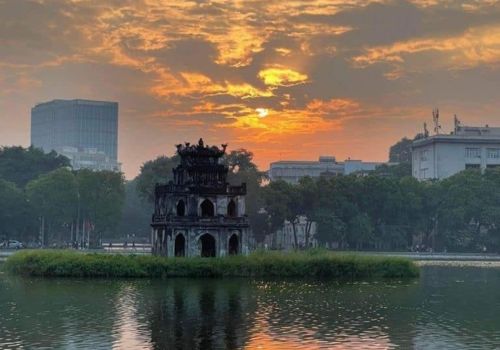 Hanoi in June: Beat the Heat, Catch the Lotus Bloom and Eat Like a Local
